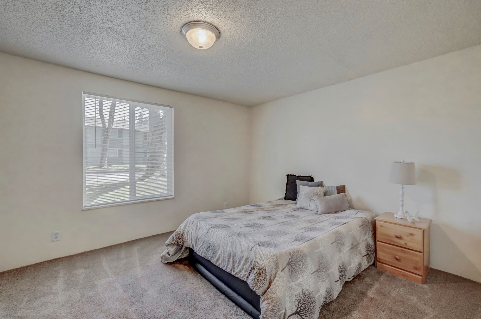 Sequoia | Classic Bedroom